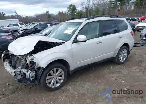 2012 Subaru Forester 2.5X Premium z USA, uszkodzony, nr VIN JF2SHADC7CH430689